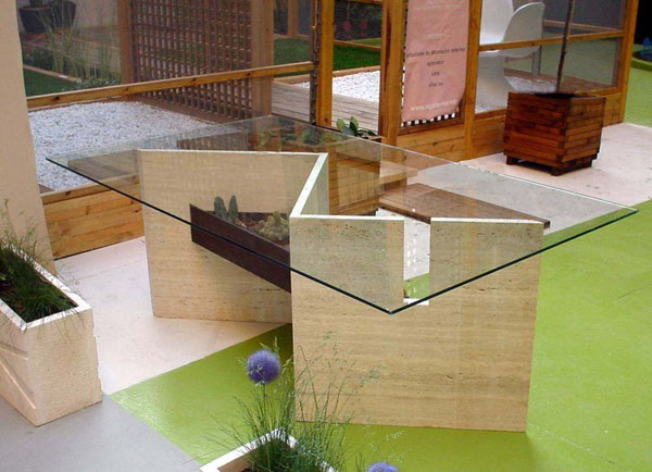 Mesa de comedor Modelo Ese en Acero Corten y mármol travertino. Línea Arte en Alta Decoración. Mesa de comedor Modelo Ese en Acero Corten y mármol travertino. Línea Arte en Alta Decoración.
