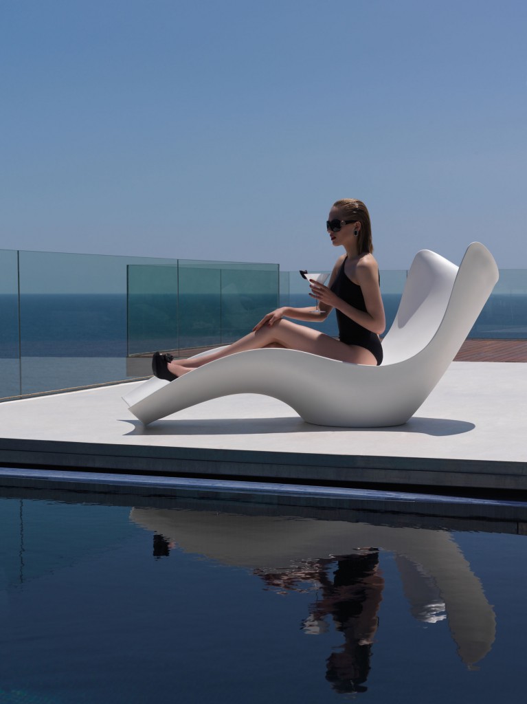 Chaiselongue SURF por Karim Rashid para VONDOM