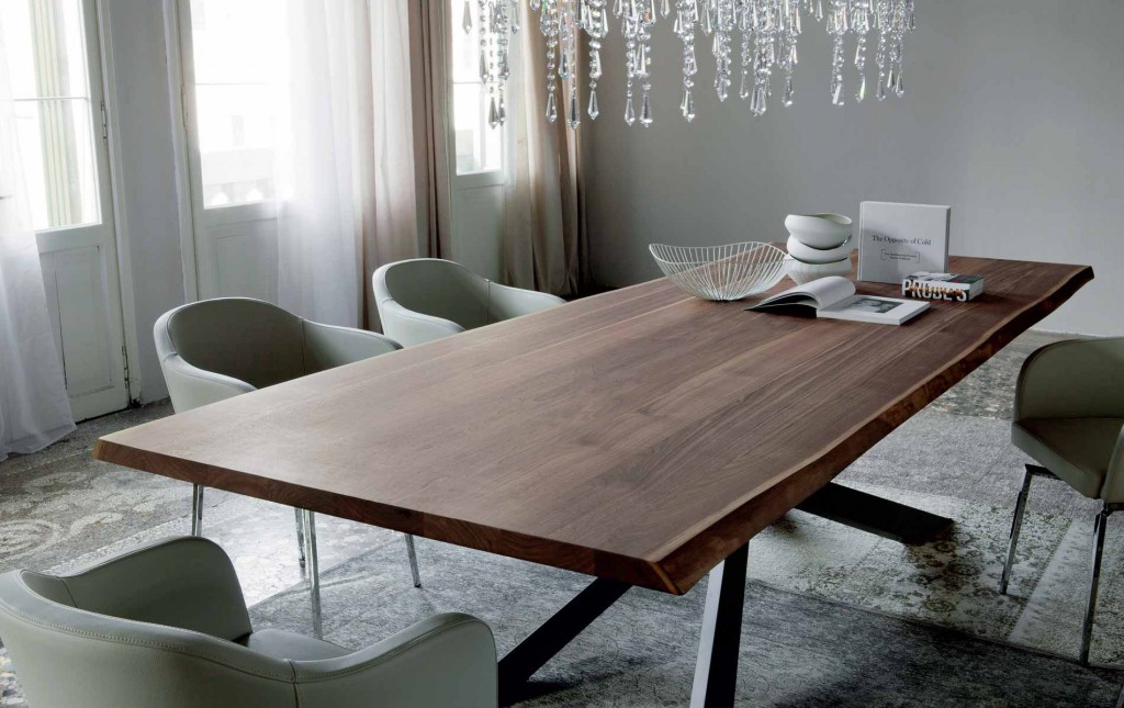 Muebles de lujo: mesa Spyder Wood