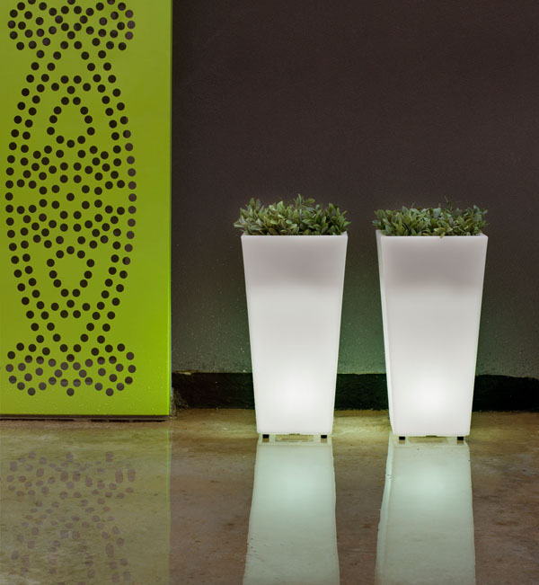 Maceta iluminada Melisa Light New Garden Maceta iluminada Melisa Light New Garden