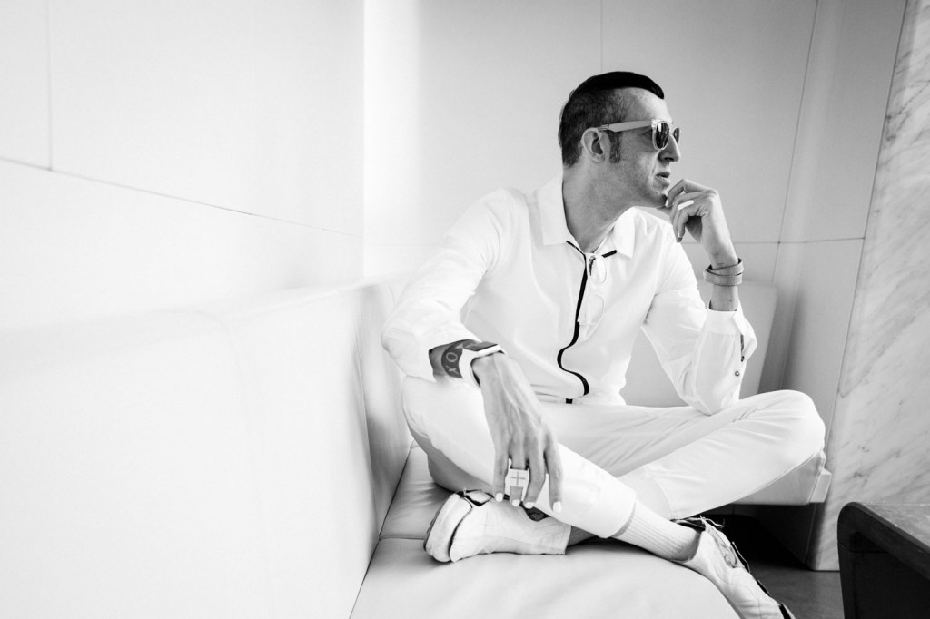 Karim Rashid, leyenda, presente y futuro del diseño contemporáneo, en entrevista exclusiva con OcioHogar