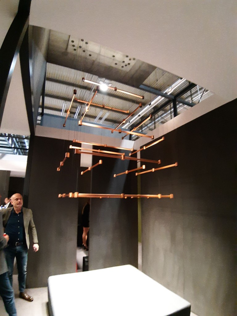 Stand Arkos light, diseño Made in Spain, en Euroluce 2019